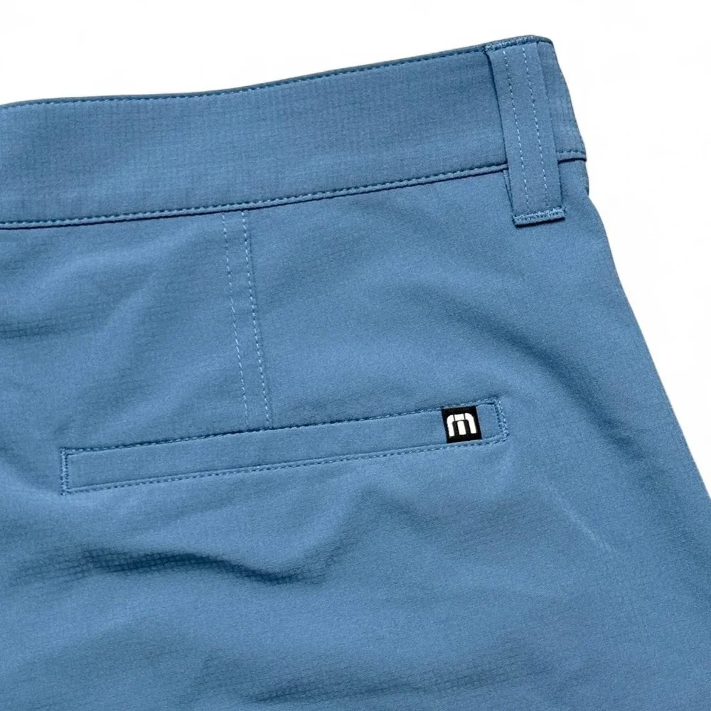 TravisMathew Shorts Mens 36 Blue Starnes Performance Golf Gym Golfcore Athletic